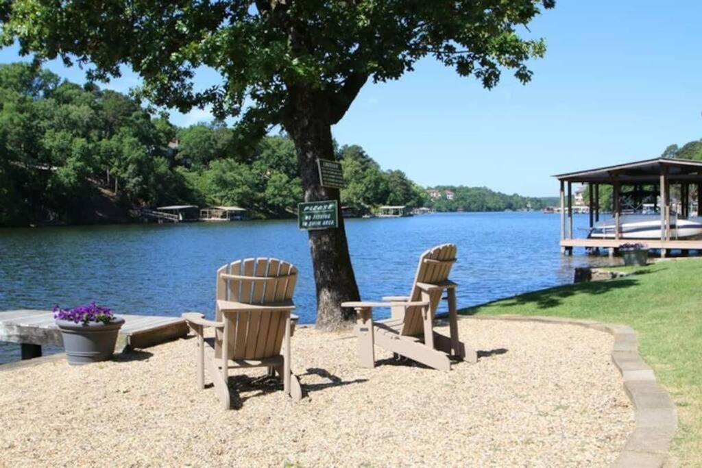 #09 - Large Lakeview One Bedroom- Pet Friendly Hot Springs Esterno foto