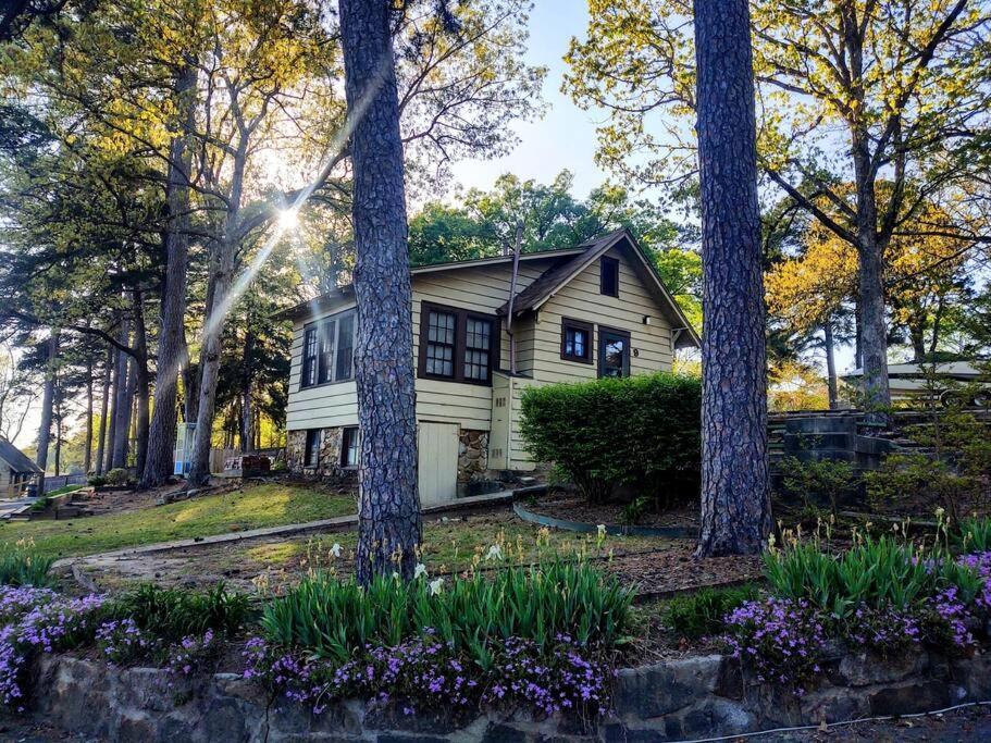 #09 - Large Lakeview One Bedroom- Pet Friendly Hot Springs Esterno foto