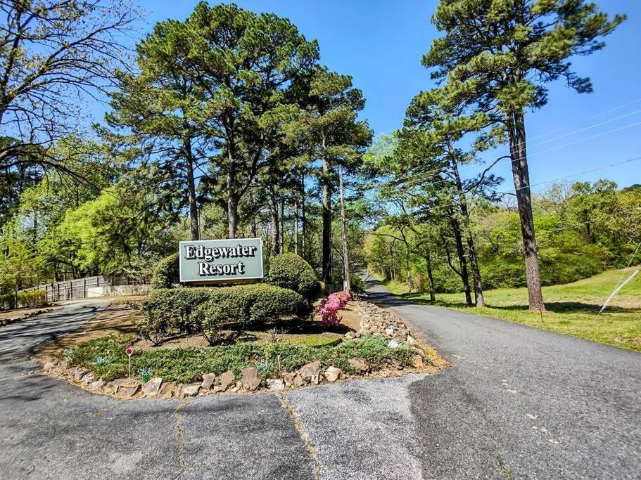 #09 - Large Lakeview One Bedroom- Pet Friendly Hot Springs Esterno foto